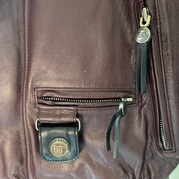 95th Anniversary Leather HD XL Riding Jacket - Picture 4 of 8